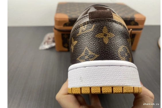 WHITE-LouiV Low JORDAN O-W AIR 1 Top -LouiV CASE) (WITH 0328